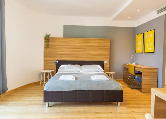 Novaaparts - Just In Center Rynek Krawiecka * Wroclaw